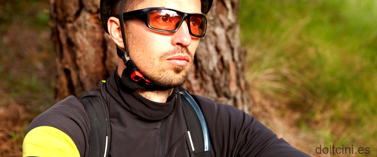 Descubre los beneficios del casco Met Manta para tus salidas en bici