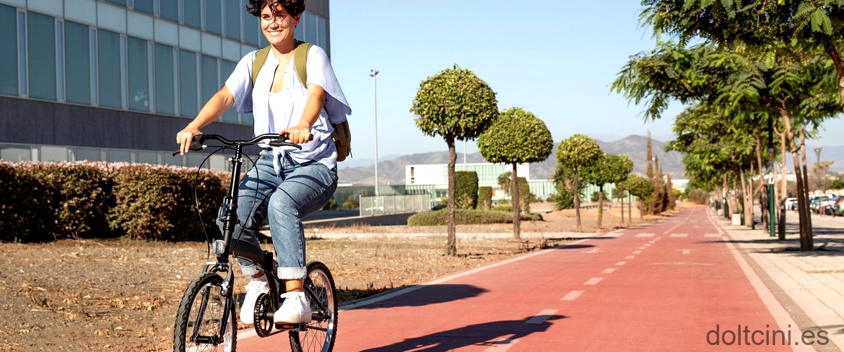 ¿Qué es más efectivo, caminar o andar en bicicleta?